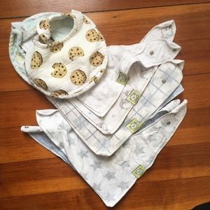 Baby bibs lot of 8